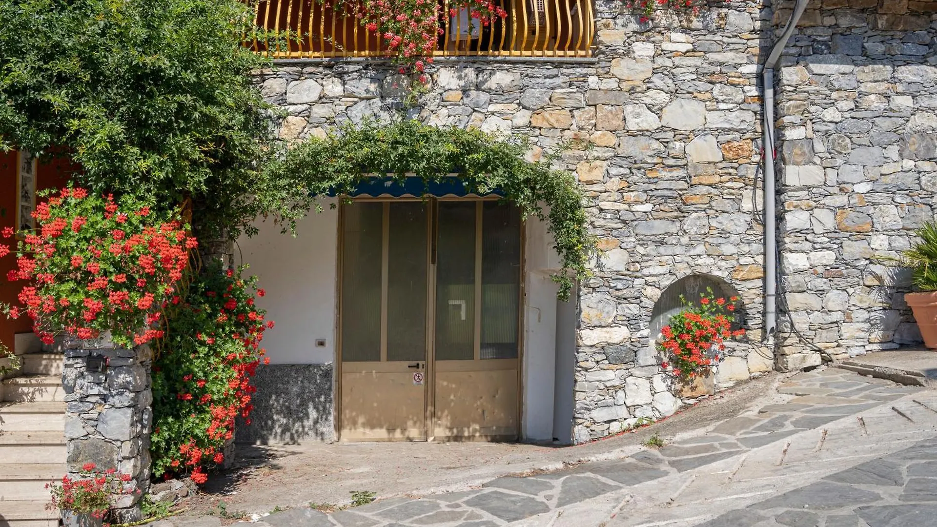 001 - Agriturismo La Marpea - Cameramaiale, 12Chilometri Da Lavagna E Dal Mare, Cibo Tipico E Natura Terisso